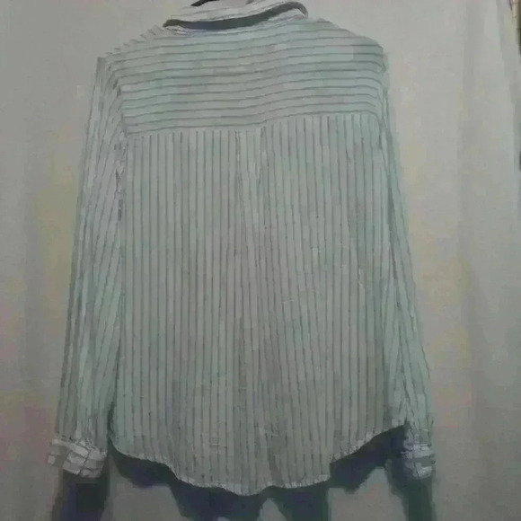 blue pepper size L 100% rayon blue and white stripe lightweight top - Picture 4 of 4